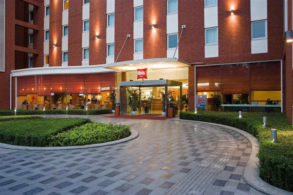 Ibis Chengdu Yongfeng Hotel Zewnętrze zdjęcie