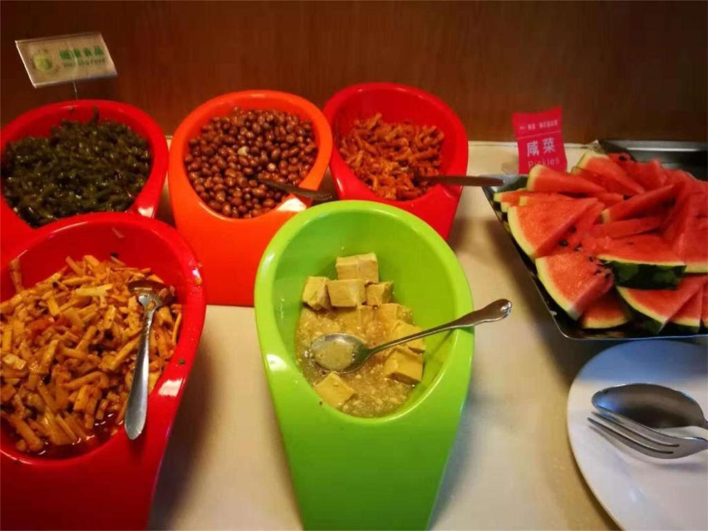Ibis Chengdu Yongfeng Hotel Zewnętrze zdjęcie